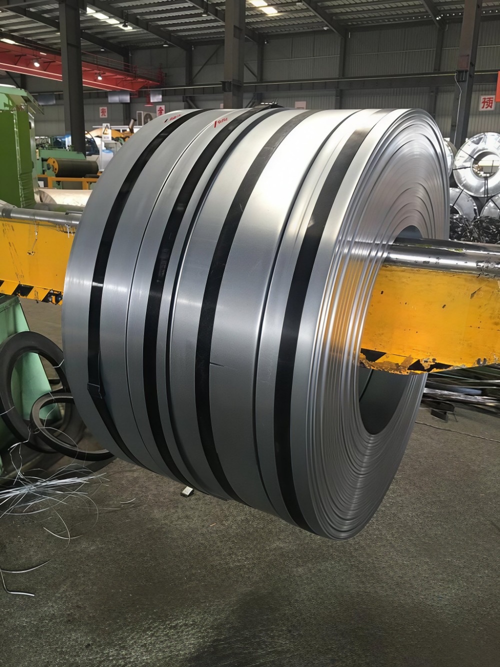 Galvanized Steel (GI)  Galvalume Steel (GL)